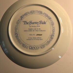 'The Surrey Ride' Decorative Plate - White